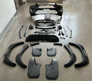 Toyota Nieuwe 2024 bodykits voor Hilux Rocco en Revo