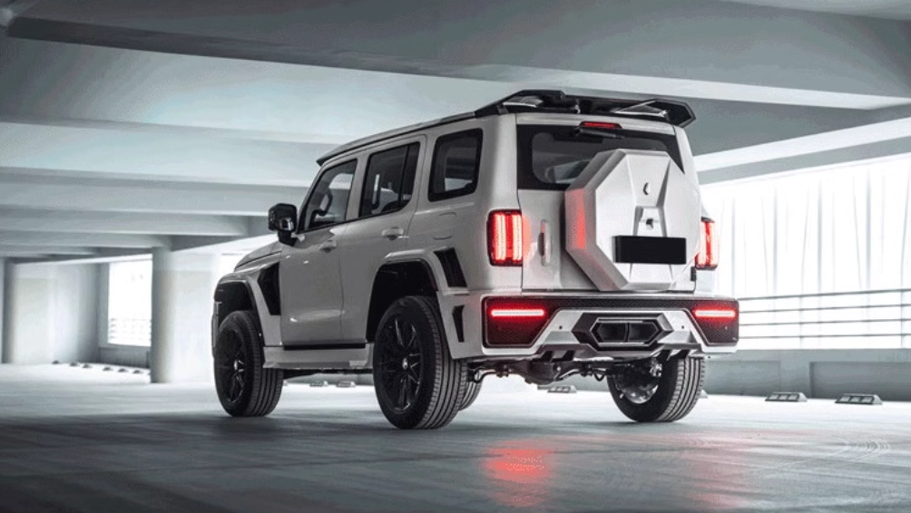 टँक 300 मार्स सिटी बॉडी किट 