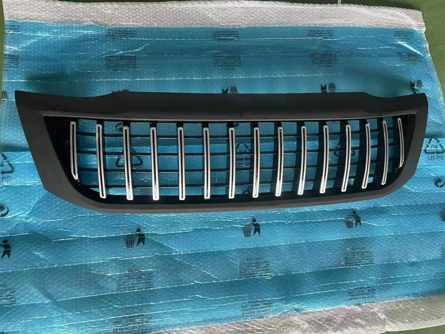 Toyota Hilux Vigo 2012 수정 벤츠 스타일 그릴 