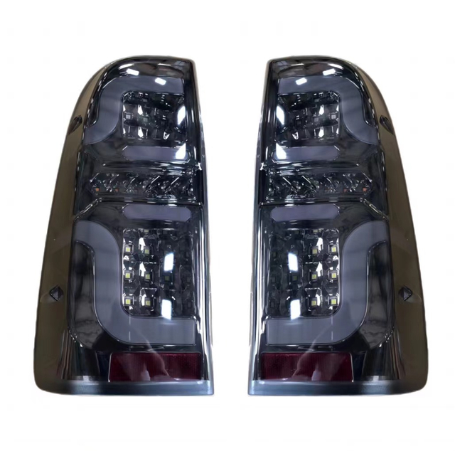 Toyota Hilux Vigo / Vigo Champ 12-15 / Full LED Taillamp พร้อม Light Bar Design 