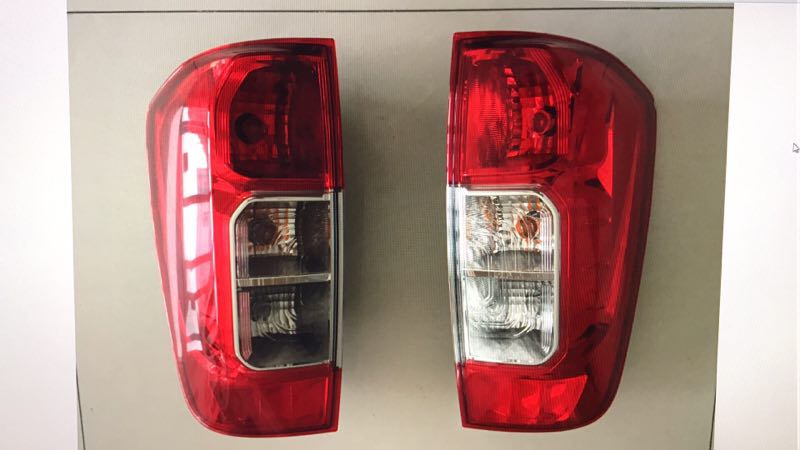 Nissan Navara D40 Pickup 2015-2016 Frontier සඳහා Tail light යුගල කරන්න