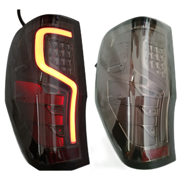 工場出荷時の価格フォード T6、T7、および T8 モデル用高品質後部駆動、ブレーキ、リバース、および方向指示器ライト