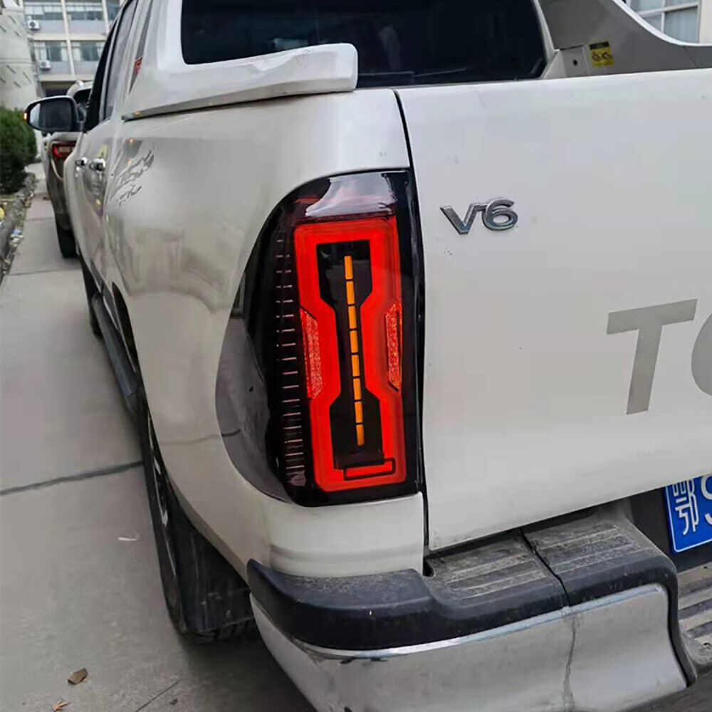 Lampu Belakang Toyota Hilux Revo 2016 Diubah Suai