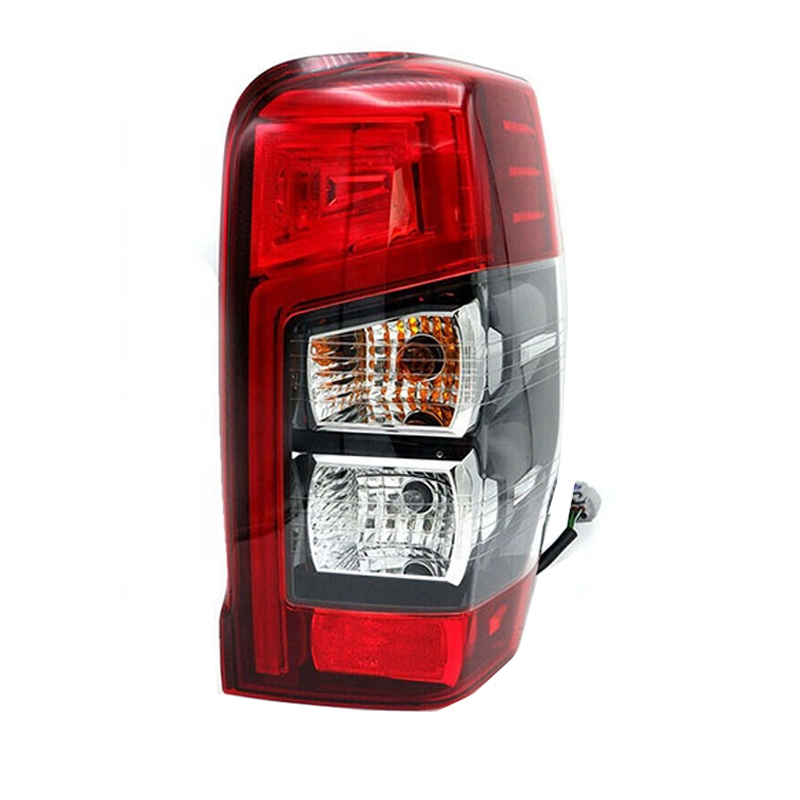 Pre Mitsubishi L200 Pickup 2015+ p&aacute;r zadn&yacute;ch koncov&yacute;ch svetiel