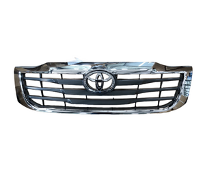 Toyota Hilux Vigo 2012 OEM pool kroomitud iluvõre 