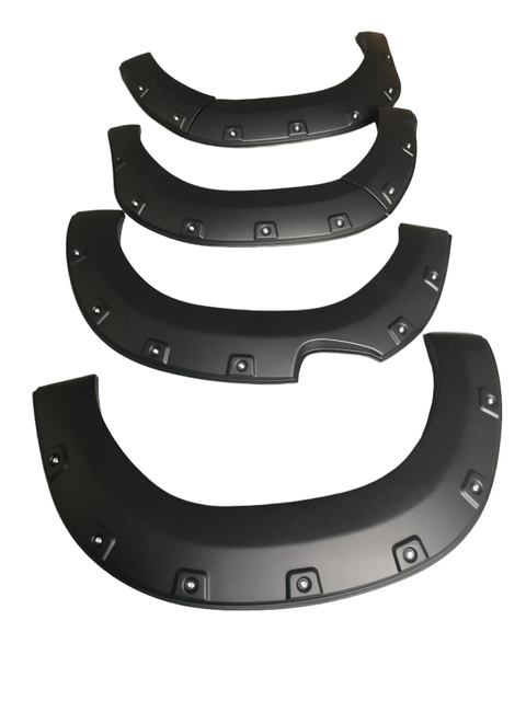 Toyota Hilux 2015+ İ&ccedil;in Modifiye Per&ccedil;in Stili &Ccedil;amurluk Fişekleri